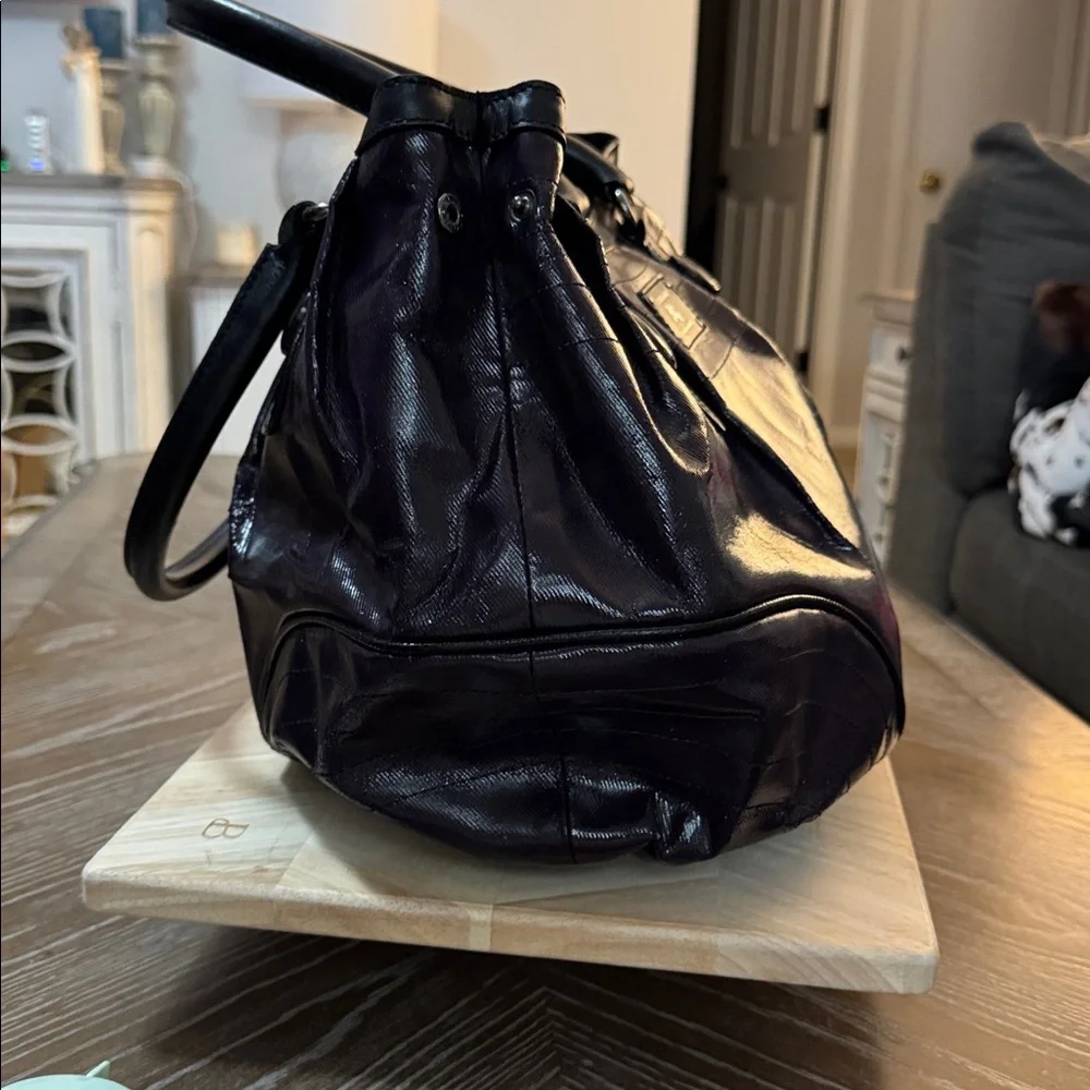 Burberry Blue Label purple coated canvas shoulder bag. - Picture 2 of 12
